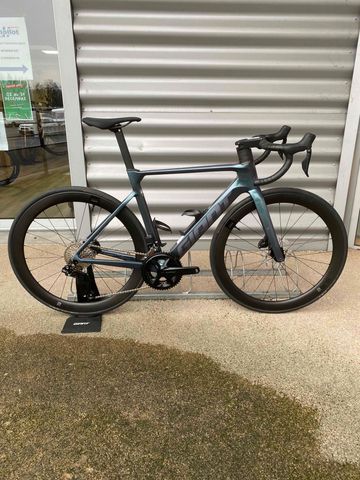 Giant Propel Advanced 1 2025 2025 Road & Gravel usato
