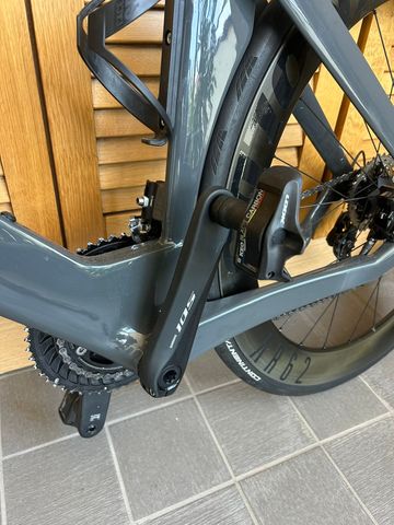 Used Canyon Speedmax CF 7 2024 2024 Road & Gravel, Black — image 4 of 12