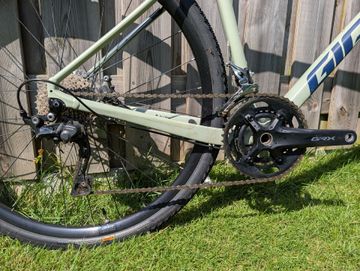 Used Giant Revolt 1 2021 2021 Road & Gravel, Green — image 3 of 14
