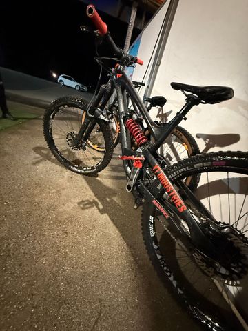 Gebrauchtes YT Industries Capra CORE 1 29 2023 2023 Mountainbike, Schwarz, 29 — Bild 2 von 4