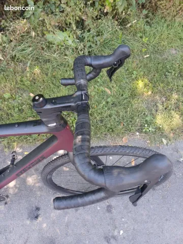 Tweedehands Stevens Camino 2022 2022 Road & Gravel — afbeelding 29 van 32