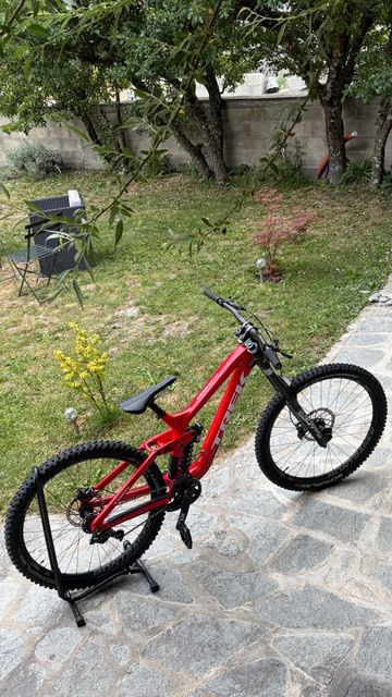 Tweedehands Trek Session 9.9 Carbon 2020 Mountainbike — afbeelding 2 van 8