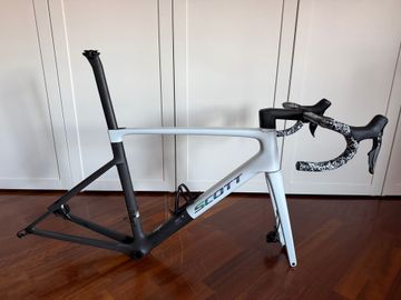 Gebrauchtes Scott Addict RC Pro 2025 Frameset 2025 Road & Gravel