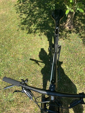 Używany BMC Twostroke 01 TWO 2023 2023 Mountainbike — zdjęcie 6 z 8