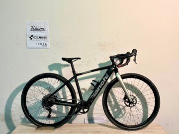 Bianchi Impulso e-Allroad GRX 600 2021 2021 Road & Gravel d'occasion — image 1 sur 15