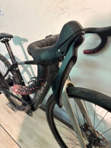 Bianchi Impulso e-Allroad GRX 600 2021 2021 Road & Gravel d'occasion — image 9 sur 15