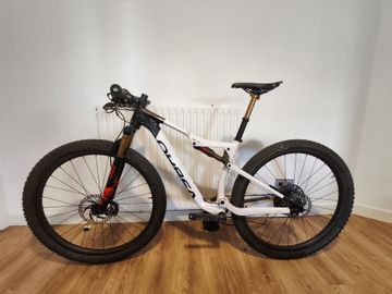 Gebrauchtes Orbea Oiz SRAM X01 Eagle 2021 Mountainbike, Weiß — Bild 2 von 9