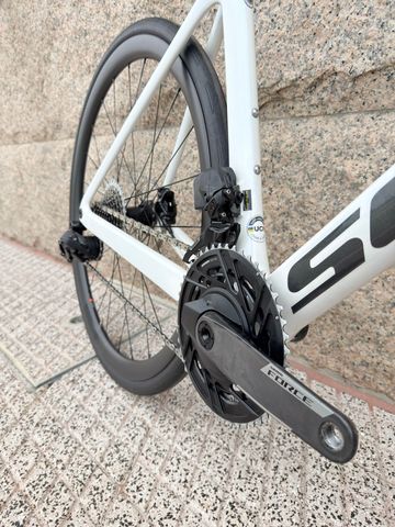 Scott Addict RC 10 2021 2021 Road & Gravel usato, Bianco — immagine 5 di 12