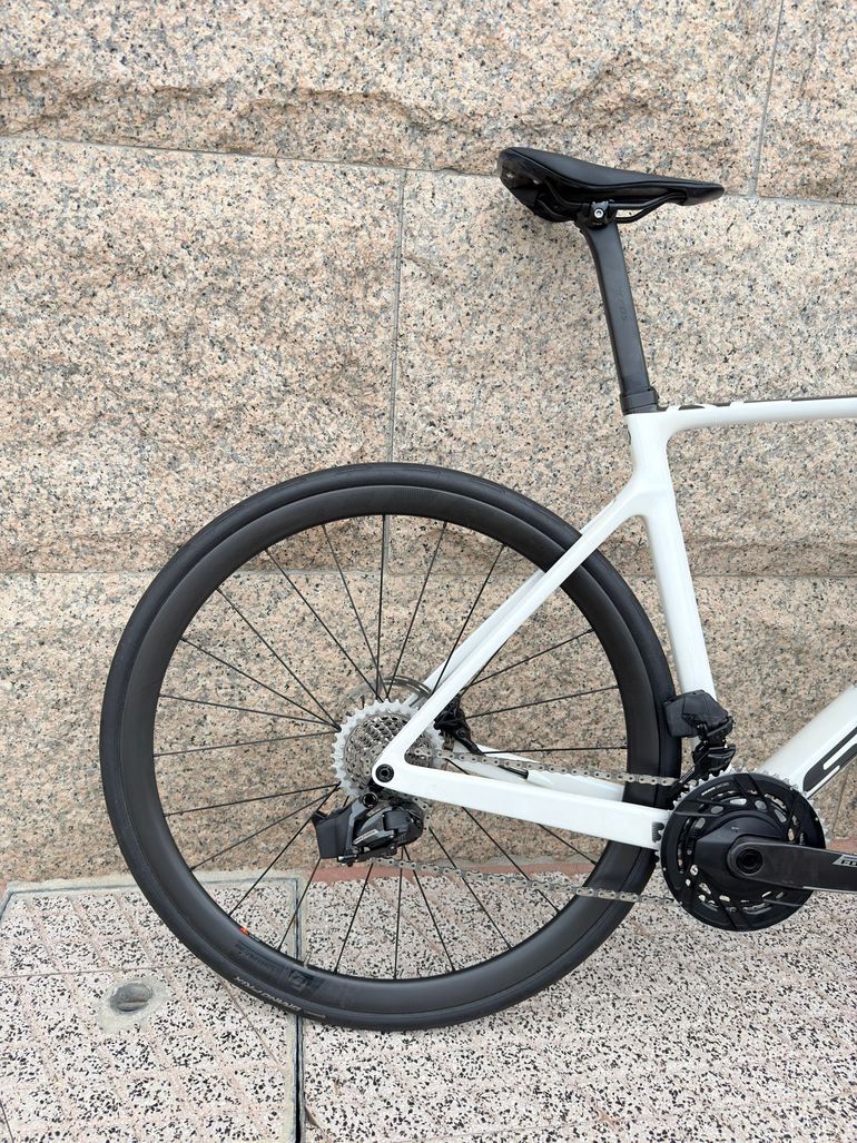 Brugt Scott Addict RC 10 2021 2021 Road & Gravel — billede 11 af 12