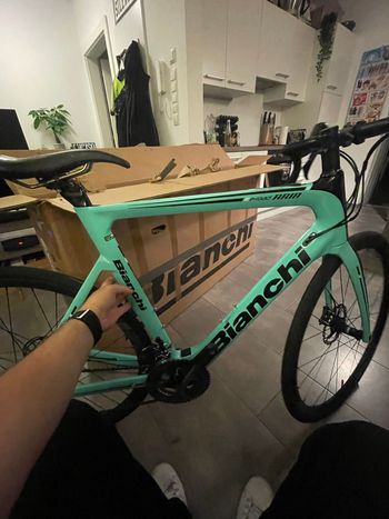 Używany Bianchi Aria e-Road 2019 2019 Road & Gravel — zdjęcie 8 z 10