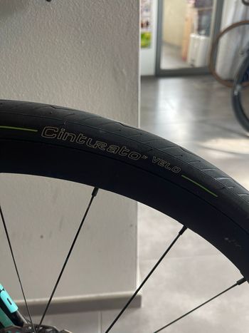 Używany Bianchi Aria e-Road 2019 2019 Road & Gravel — zdjęcie 9 z 10