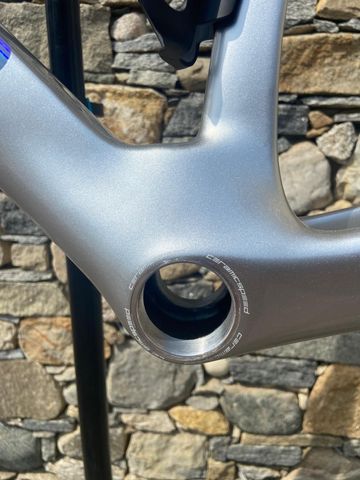 Brugt FACTOR OSTRO VAM ARTIC CHROME 2026 Frameset 2026 Road & Gravel — billede 13 af 17