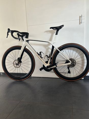Used Trek Madone SL 6 Gen 8 2025 2025 Road & Gravel
