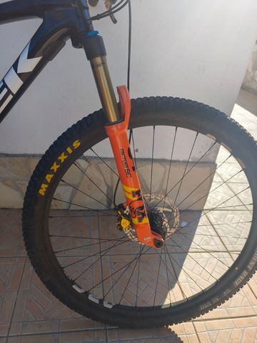 Trek Supercaliber 9.7 2021 2021 Mountainbike d'occasion — image 6 sur 7
