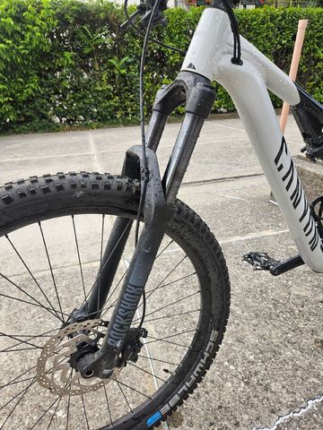 Used Canyon Neuron 5 2023 2023 Mountainbike, White, 27.5 (650B) — image 9 of 10