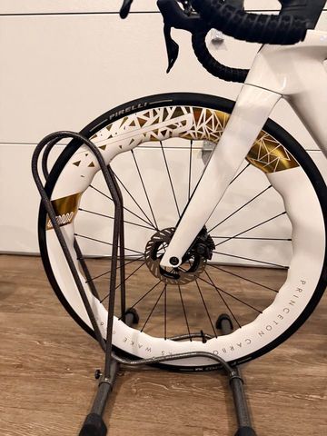 Used Carbon Pro Trek 2025 Urban, White — image 6 of 10