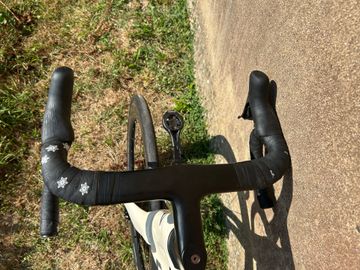 Used Pinarello Dogma Shimano Ultegra Di2 2025 Road & Gravel, White — image 4 of 13