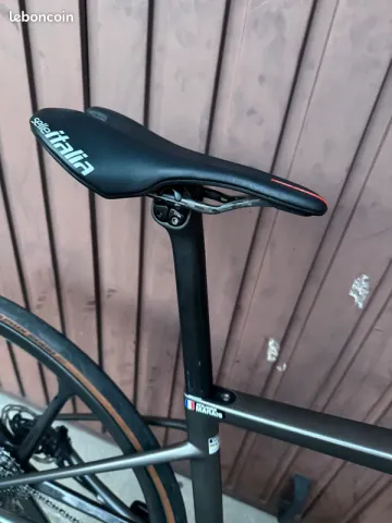 Tweedehands Enve Melee PRO RED 2025 2025 Road & Gravel — afbeelding 5 van 8