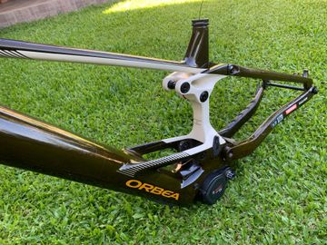 Used Orbea Wild M-LTD 2025 Frameset 2025 Mountainbike, Orange, 29 — image 3 of 4
