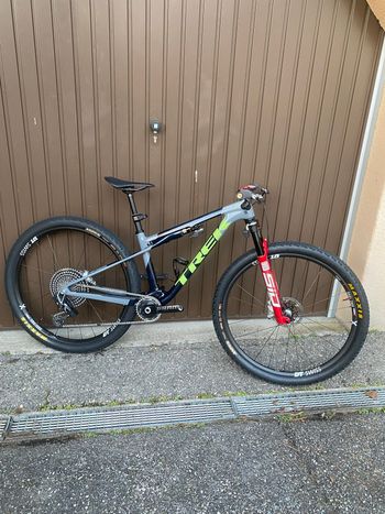 Używany Trek Supercaliber SLR 9.9 XX Flight Attendant Gen 2 2026 2026 MTB