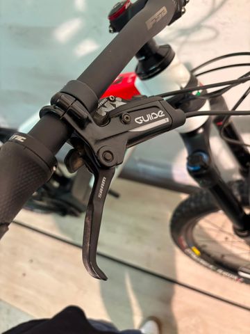 Gebrauchtes Fantic XMF 1.7 2025 2025 Mountainbike, Weiß, 29, 27.5 — Bild 16 von 16
