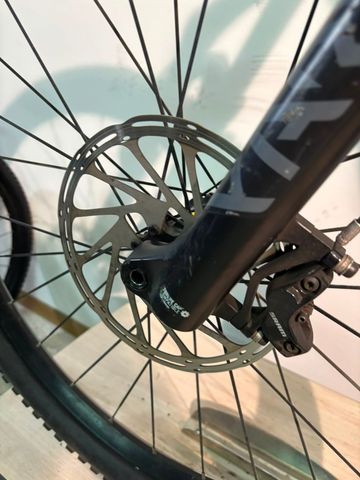 Gebrauchtes Fantic XMF 1.7 2025 2025 Mountainbike, Weiß, 29, 27.5 — Bild 2 von 16