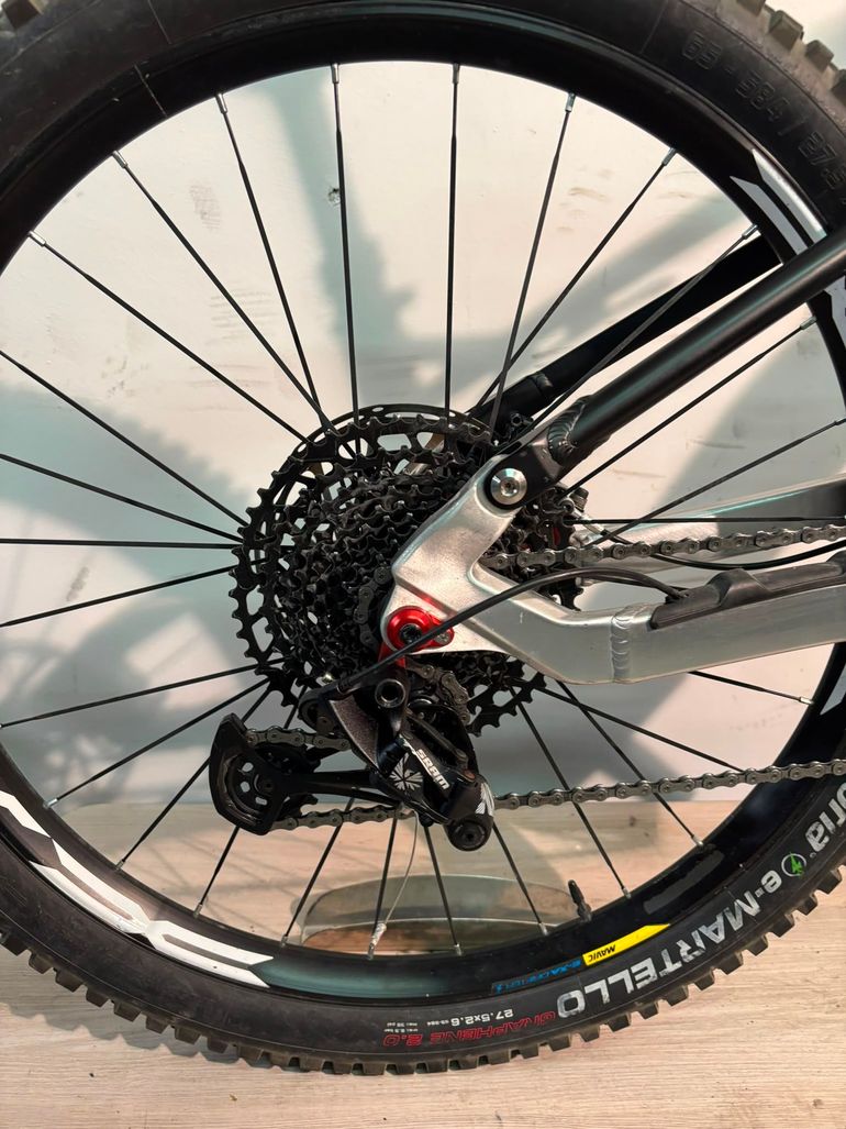 Brugt Fantic XMF 1.7 2025 2025 Mountainbike — billede 15 af 16