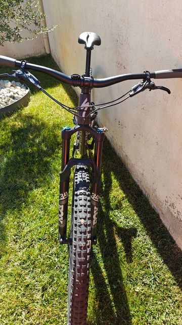 Brugt Specialized Stumpjumper Comp Alloy 2021 2021 Mountainbike — billede 9 af 15