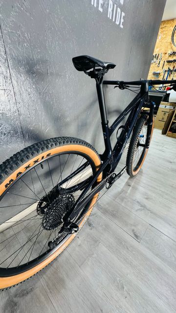 Used Scott Spark RC Comp 2022 2022 Mountainbike, Blue, 29 — image 4 of 7