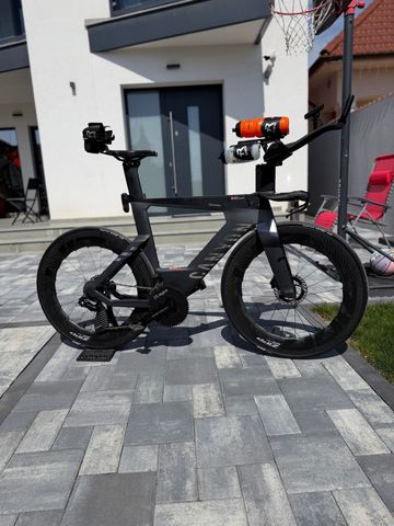 Käytetty Canyon Speedmax CFR Di2 2025 2025 Road & Gravel — kuva 5 / 7