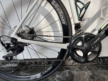 Gebrauchtes Scott Addict 20 disc 2021 2021 Road & Gravel, Weiß — Bild 3 von 8