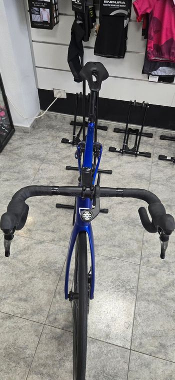 Used Mendiz F8 Shimano 105 2022 Road & Gravel, Blue — image 6 of 7