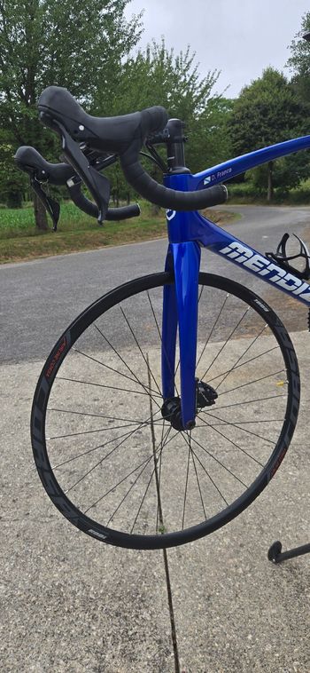 Used Mendiz F8 Shimano 105 2022 Road & Gravel, Blue — image 4 of 7