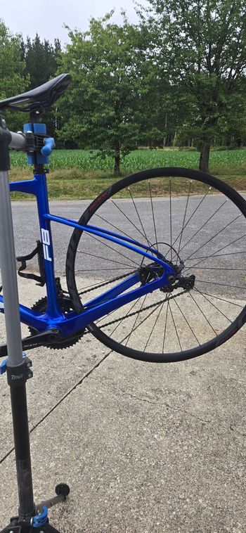 Used Mendiz F8 Shimano 105 2022 Road & Gravel, Blue — image 2 of 7