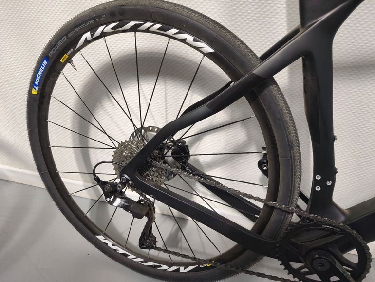 Used Générique Custom Shimano 105 2023 Road & Gravel, Black — image 11 of 12