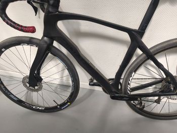 Used Générique Custom Shimano 105 2023 Road & Gravel, Black — image 7 of 12