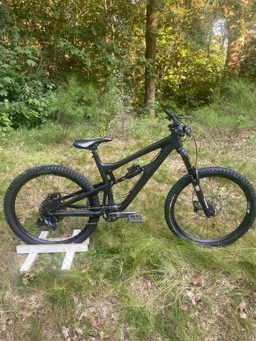 Used Santa Cruz Nomad C S 2017 2017 Mountainbike, Black — image 1 of 8
