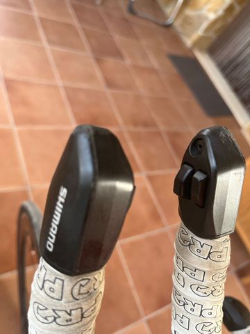 Used Swift Custom Shimano Ultegra Di2 2017 Road & Gravel, Blue — image 5 of 6