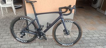 Specialized S Works Custom Shimano Dura Ace Di2 2021 Road & Gravel usato