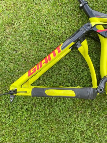 Gebrauchtes Giant Glory 27.5 2 2016 Frameset 2016 Mountainbike, Rot, 27.5 — Bild 20 von 30