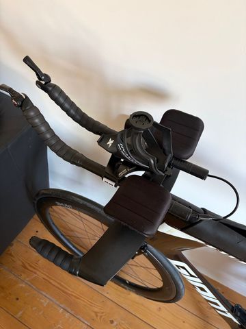 Used Giant Trinity Shimano Ultegra 2022 Road & Gravel, Black — image 2 of 5