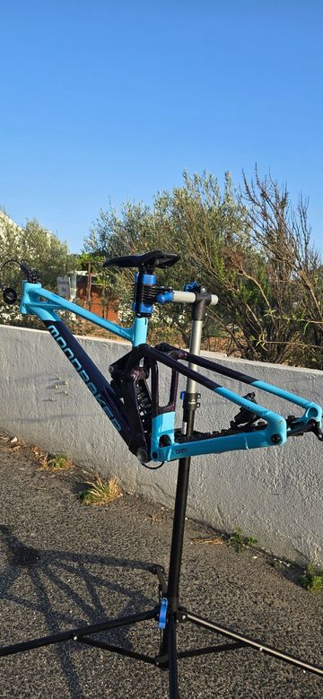 Used Mondraker SUMMUM R 2023 Frameset 2023 Mountainbike, Blue, 29 — image 24 of 30