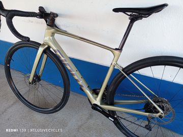 Gebrauchtes Giant Defy Advanced 2 2024 2024 Road & Gravel, Hellgrau — Bild 11 von 11
