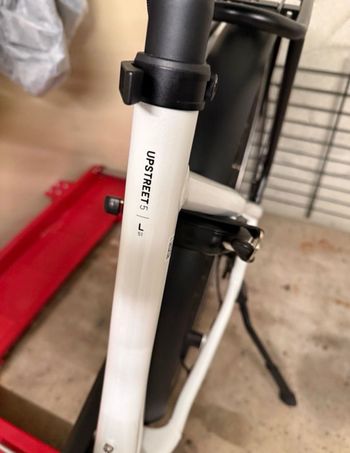 Flyer Upstreet5 Shimano Nexus Hub Gear 2022 Urban usato, Bianco — immagine 2 di 4