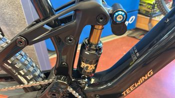 Używany teewing Flux Pro 2027 Mountainbike — zdjęcie 3 z 4