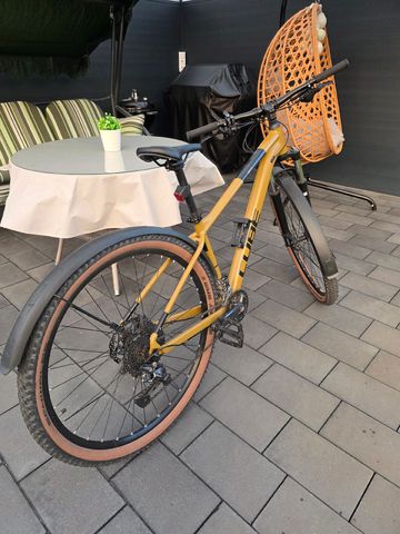 Used CUBE Aim Shimano Deore XT 2023 Mountainbike, Orange — image 1 of 6
