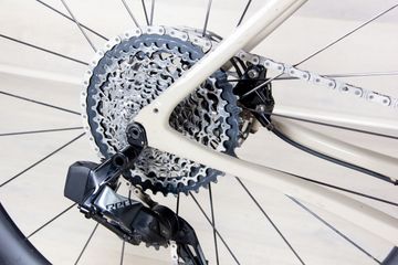Used Cannondale Topstone 2024 Road & Gravel, Light Gray — image 8 of 20