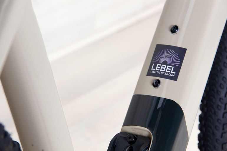 Used Cannondale Topstone 2024 Road & Gravel, Light Gray — image 4 of 20