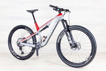 Used Canyon Neuron CF 8 2023 Mountainbike, Light Gray — image 4 of 17