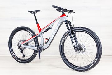 Used Canyon Neuron CF 8 2023 Mountainbike, Light Gray — image 4 of 17